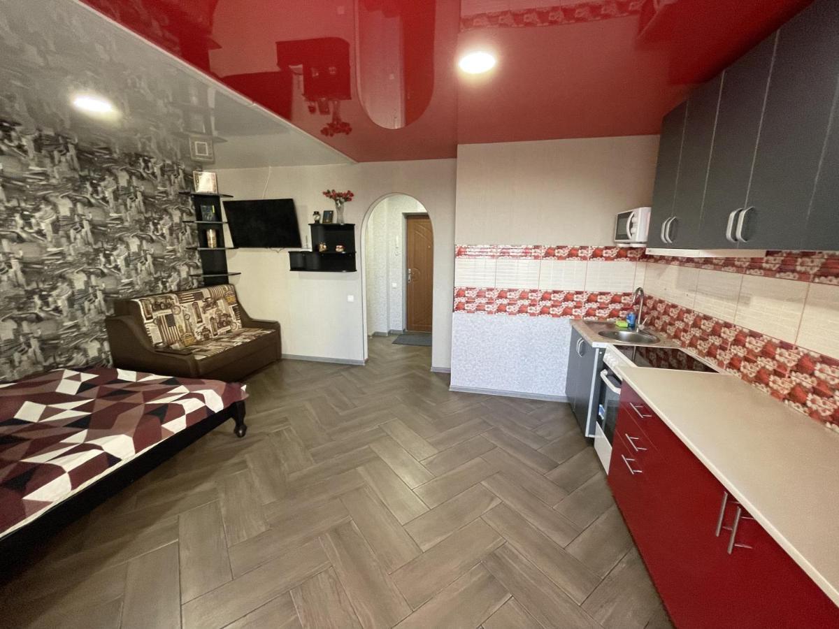 Studio Apartment On Vatutina Vinnytsja Buitenkant foto